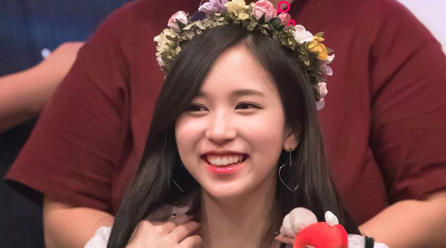 Ngeri! Netter Ini Unggah Foto Pisau dan Ancam Bunuh Mina Twice