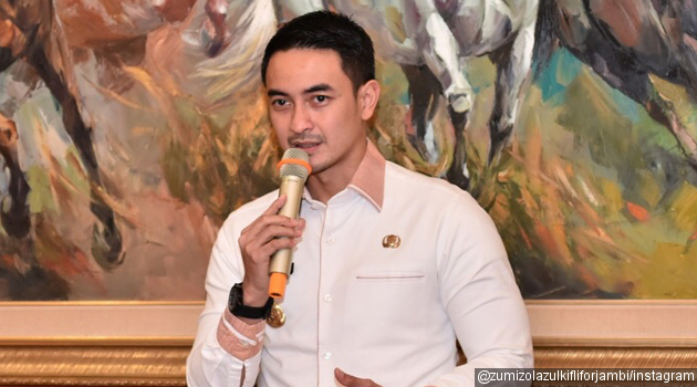 Zumi Zola Santai Tanggapi Tuduhan Terlibat Korupsi, Netter: Kena Karma Ayu Dewi