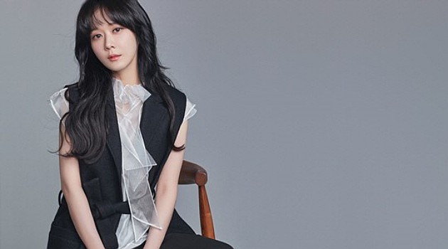 Beri Jawaban Ini Saat Dibandingkan dengan Suzy-IU, Jang Nara Tuai Pujian