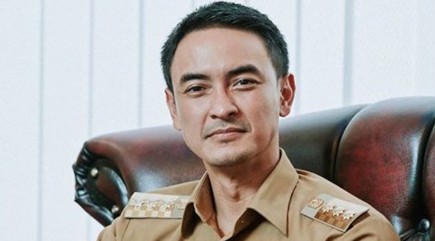 Minta Maaf Usai Jadi Tersangka, Zumi Zola Tetap Berstatus sebagai Gubernur?
