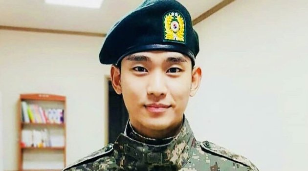 Liburan Perdana Usai Masuk Militer, Ini yang Dilakukan Kim Soo Hyun