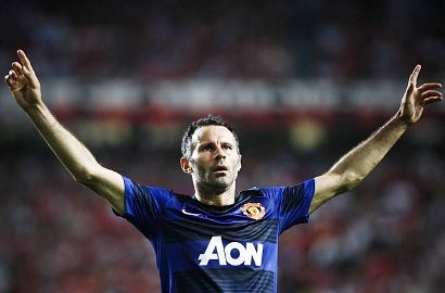 Ryan Giggs Selamatkan MU dari Kekalahan