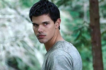 Taylor Lautner: 'The Twilight Saga's Breaking Dawn Part I' Sangat Emosional