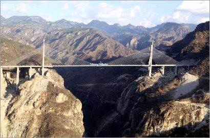 Jembatan Tertinggi di Dunia Ada di Meksiko