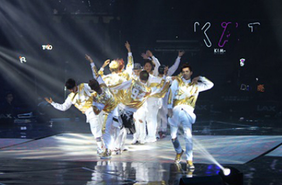EXO Meriahkan Konser Amal Jackie Chan di Beijing