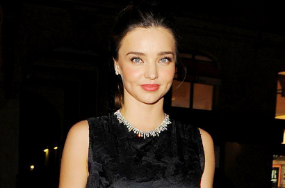 Miranda Kerr Bakal Sajikan Vokal Seduktif di Lagu Debut