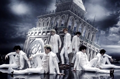 Infinite Jadi Cowok Romantis di MV 'Last Romeo'