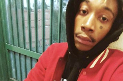 Wiz Khalifa Pamer Foto Selfie Usai Ditangkap Karena Marijuana