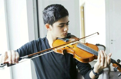 Sukses 'Ganteng-Ganteng Serigala', Aliando Siap Akting di Film 'Janji Hati'