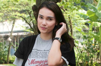 Syuting 'Takhta' di Malaysia Feby Febiola Tetap Menjiwai Peran