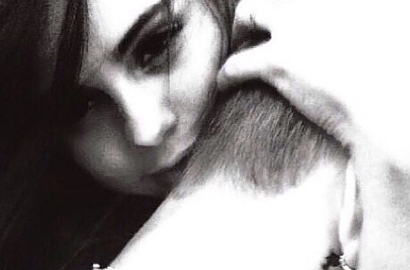 Justin Bieber Sempat Pajang Foto Mesra Dipeluk Selena Gomez