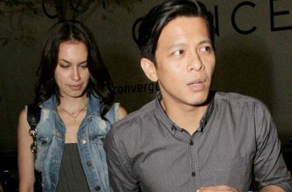 Ariel dan Sophia Latjuba Diisukan Akan Umroh Bersama Keluarga