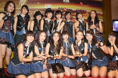 JKT48 Laris di iTunes Lewat Album 'Gingham Check'