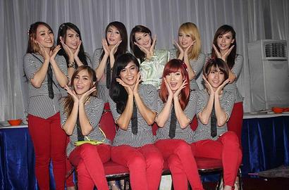 Puasa Pertama Novi Herlina Sebagai Personil Baru Cherry Belle