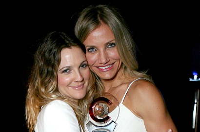 Cameron Diaz Tertawakan Isu Pacaran dengan Drew Barrymore