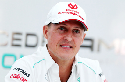 Michael Schumacher Tinggalkan Rumah Sakit Akhir Bulan Ini