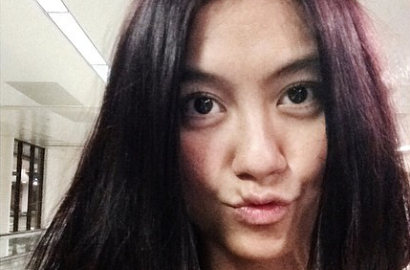 Agnes Monica Akhirnya Kembali ke Jakarta