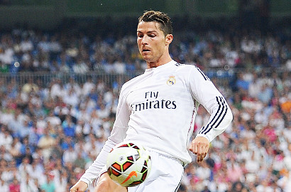 Cristiano Ronaldo Cuma Hebat di Lapangan, Tidak di Ranjang