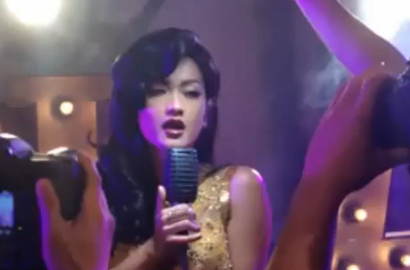 Seksinya Julia Perez Syuting Video Klip 'Udah Gak Tahan'