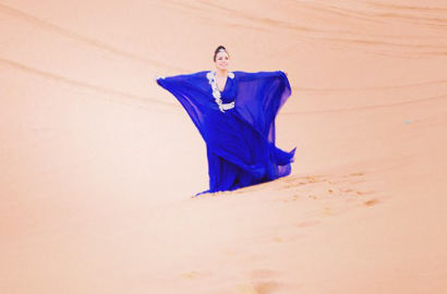 Lady GaGa Tampil Glamor di Gurun Pasir Dubai