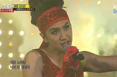 Lee Kwang Soo Cs Dandan Cewek Lawan Rain-Krystal di 'Running Man'