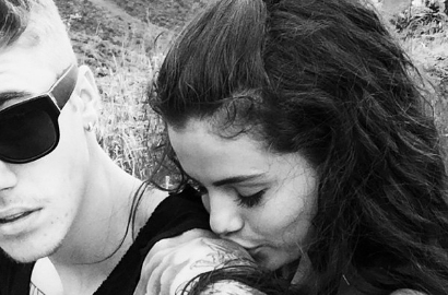 Justin Bieber Unggah Foto Mesra dengan Selena Gomez