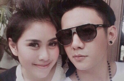 Putus dari Billy Syahputra, Syahnaz Sadiqah Pacaran dengan Member Band 18+?