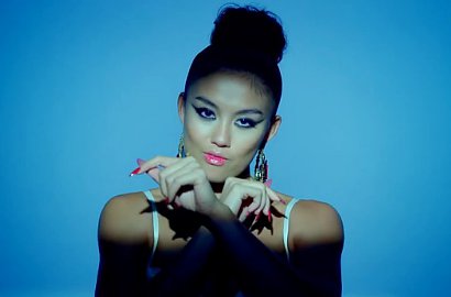 'Coke Bottle' Agnes Monica Kurang Populer dari 'Sakitnya Tuh Disini'