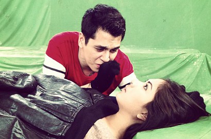 Nayla Benar-benar Jadi Vampir di 'Ganteng-Ganteng Serigala'?