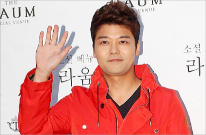 Jeon Hyun Moo Janji Cukur Rambut Jika Terlambat Syuting Lagi