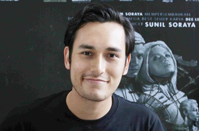 Arifin Putra Pelajari Karakter Gay dari Film Demi 'Supernova'