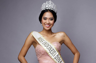 Maria Rahajeng Tembus Top 25, Menang Penghargaan di Miss World 2014