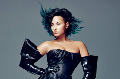 Demi Lovato Ngaku Suka Bokongnya Karena Terinspirasi Kim Kardashian