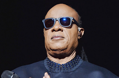 Stevie Wonder Akhirnya Dikaruniai Anak ke-9 dari Kekasihnya