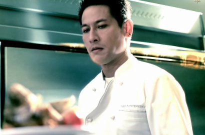 Jadi Juri 'Hell's Kitchen', Sosok Chef Juna Akan Makin Ditakuti