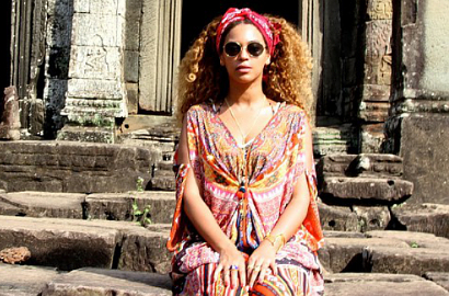 Beyonce Dikritik Foto Bareng Bayi Harimau Saat Liburan di Thailand