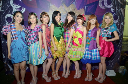 Sama-Sama Tampil di Konser HUT Indosiar, Cherry Belle dan JKT48 Saingan?