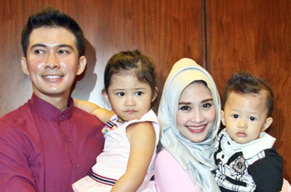 Anak dan Istri Mandala Shoji Ikut Bantu Program 'Rumah Gratis'