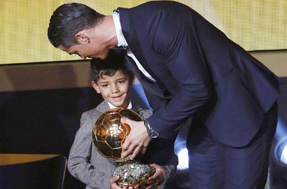 Cristiano Ronaldo Jr Ternyata Fans Berat Lionel Messi