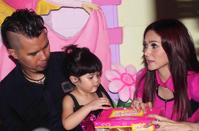 Ahmad Dhani Kini Anggap Mulan Jameela Lebih Sempurna dari Maia
