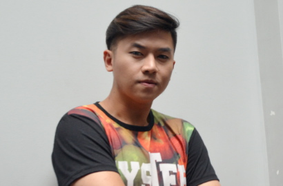 Rafael SMASH Syuting MV 'Tiada Kata Berpisah' untuk Debut Solonya