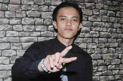 Selain Rafael Tan, Bisma Karisma SMASH Juga Sibuk Solo Karir