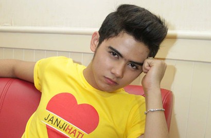Aliando Rindukan Pipi Chubby Prilly Latuconsina