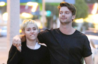 Miley Cyrus Hamil Anak Patrick Schwarzenegger?