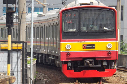Meriahkan Valentine, KRL Jakarta-Bogor Dihias dengan Tema Cinderella