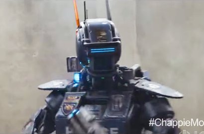 Robot Pintar Bertarung di Teaser 'Chappie'