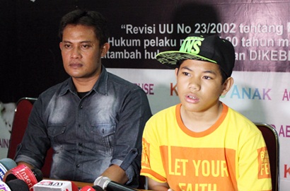 Tegar Ungkap Diminta AD Tidur Hanya dengan Celana Dalam