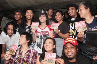 Rilis 'd'Rumah Harmoni', Bimbim Slank cs Siap Bikin Konser di Istana Bogor