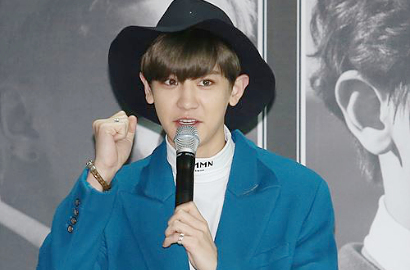 Chanyeol Ramaikan April Mop dengan Pura-Pura Baru Debut EXO