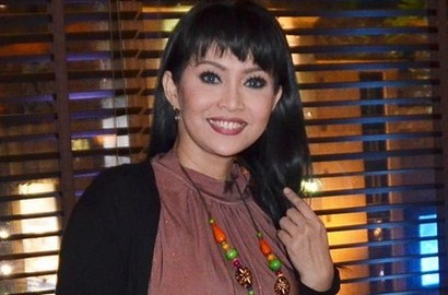 Buat Buku dari Status BBM? Ratna Listy Melakukannya